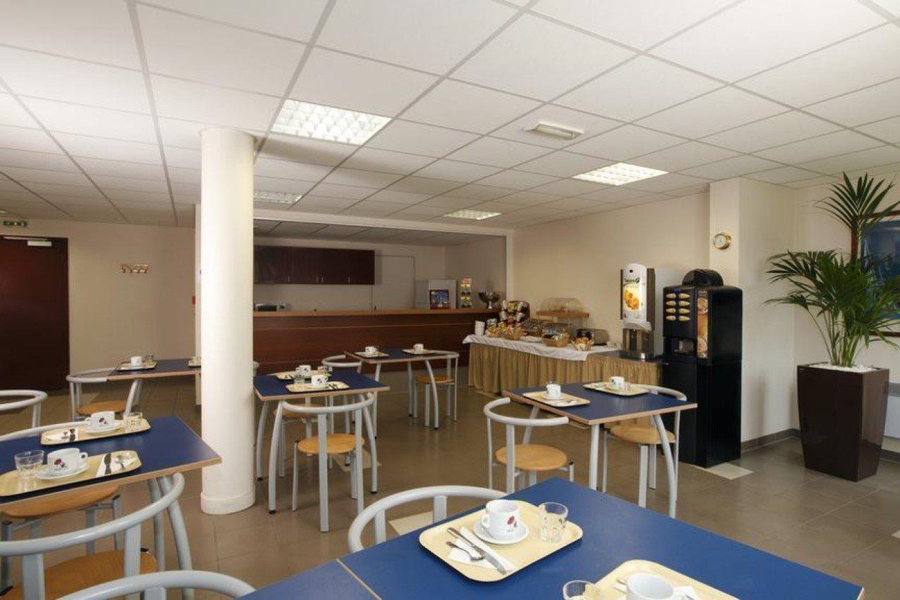 Appart'City Poissy Restoran fotoğraf
